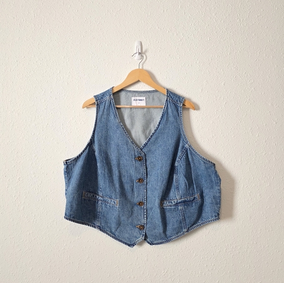 NEW Cropped Button Up Denim Vest 2X - Picture 2 of 8